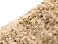 Raw Hemp Seeds Shelled - Hearts Close up